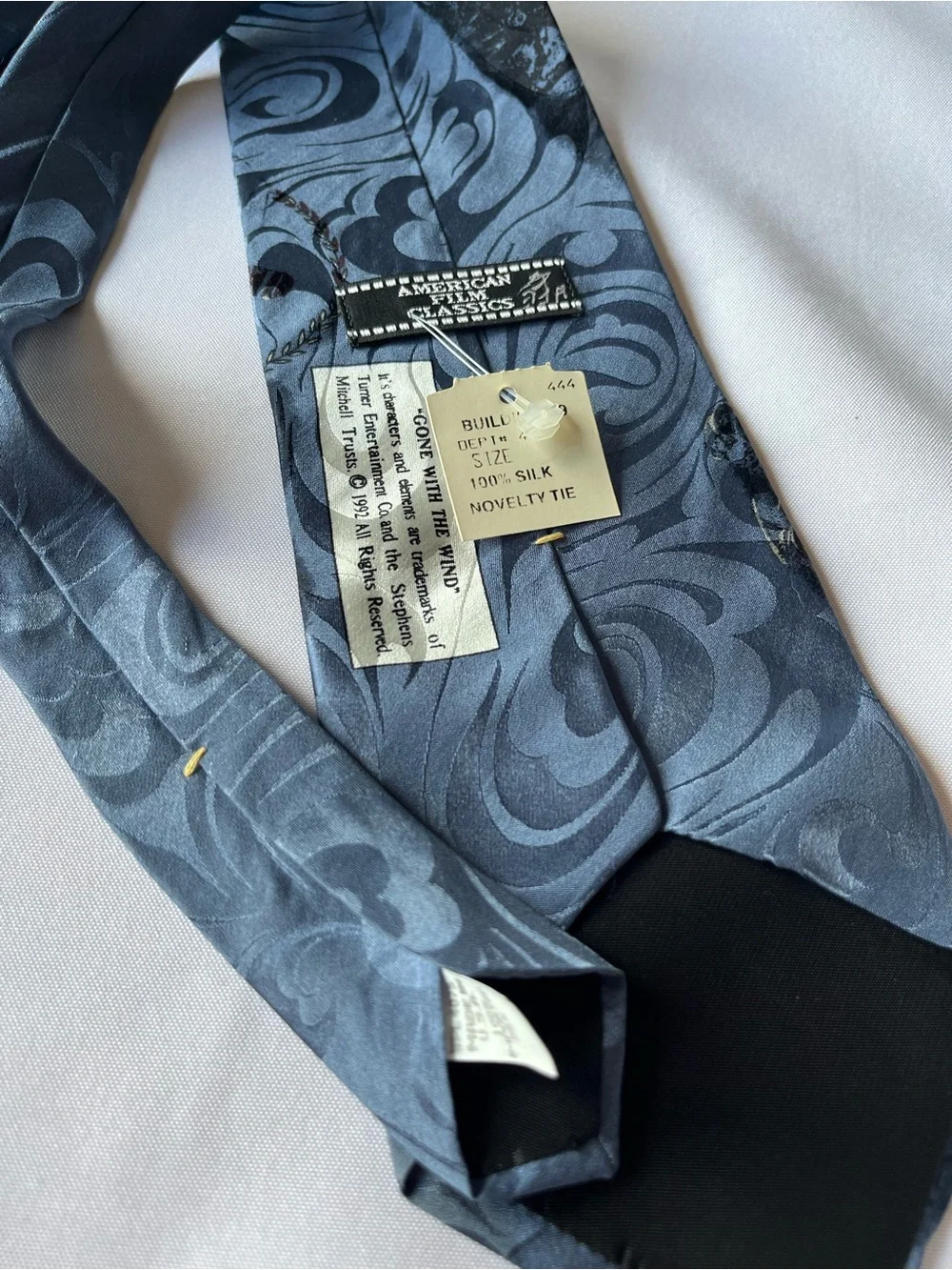 Men's Graphic Silk Tie in Black and Gray